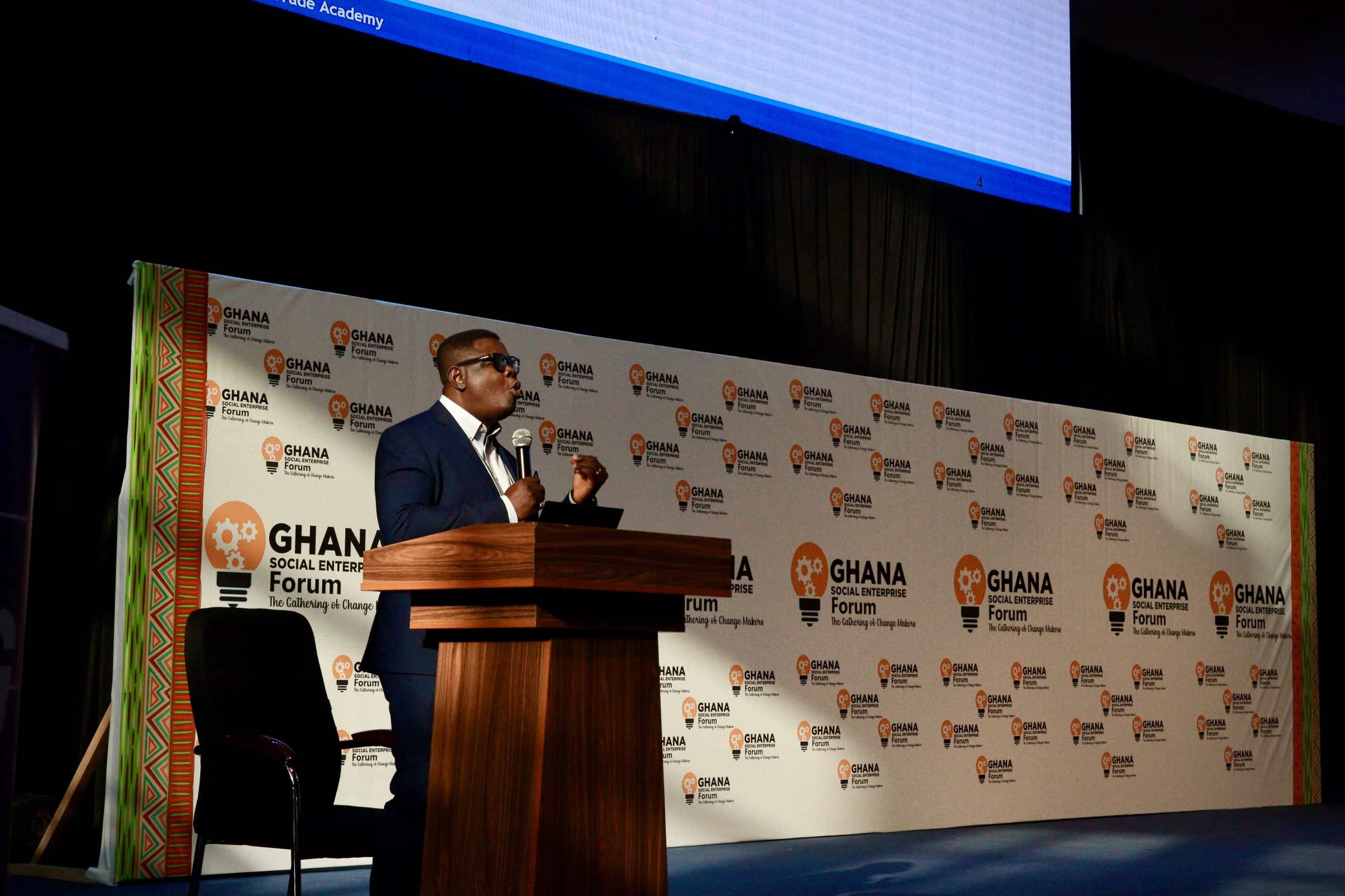 9D5BD682-1D37-49FE-AC77-418ED6446DB2_1_201_a