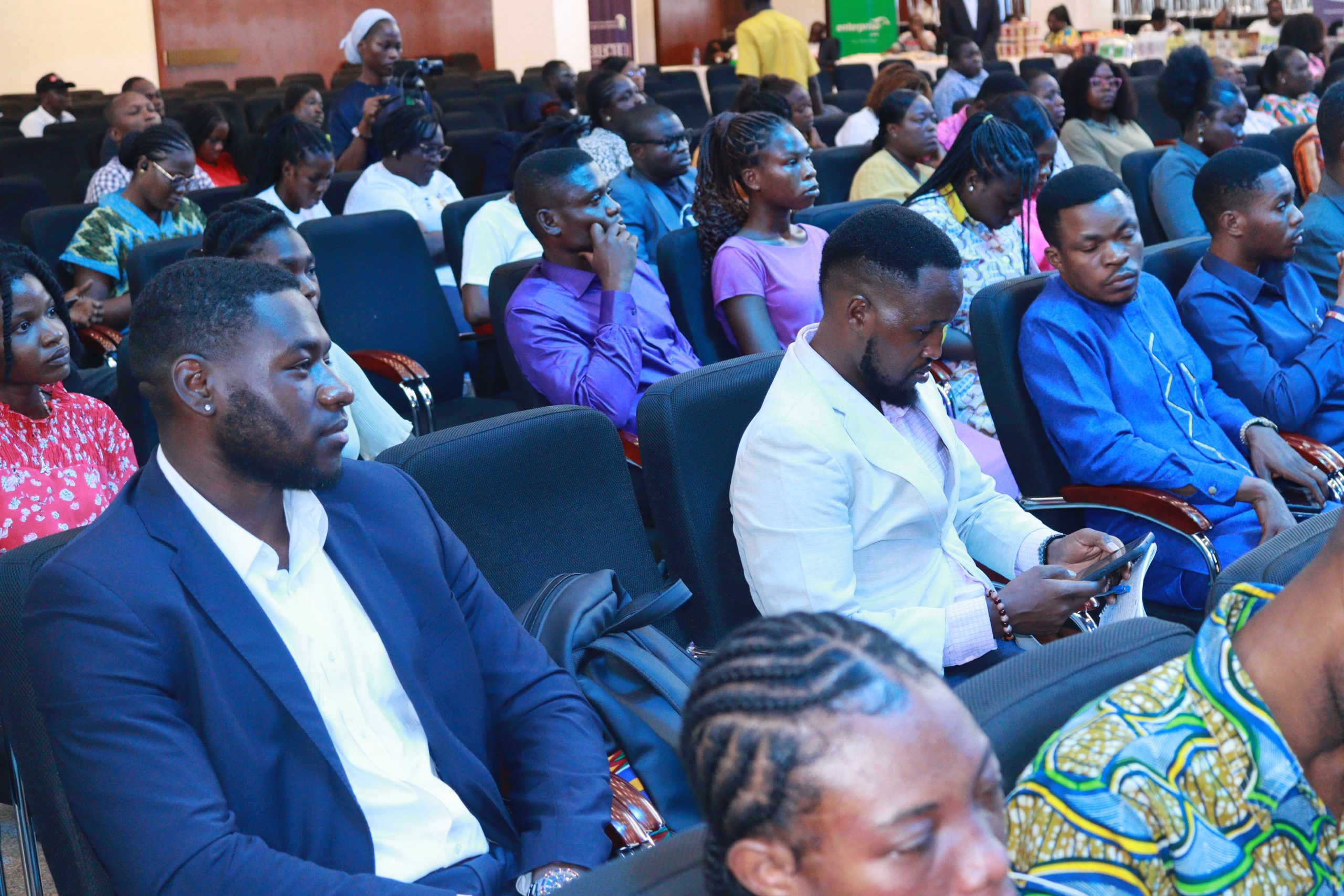 ADBEFECB-F547-40F9-97D3-F5D4578EEE0C