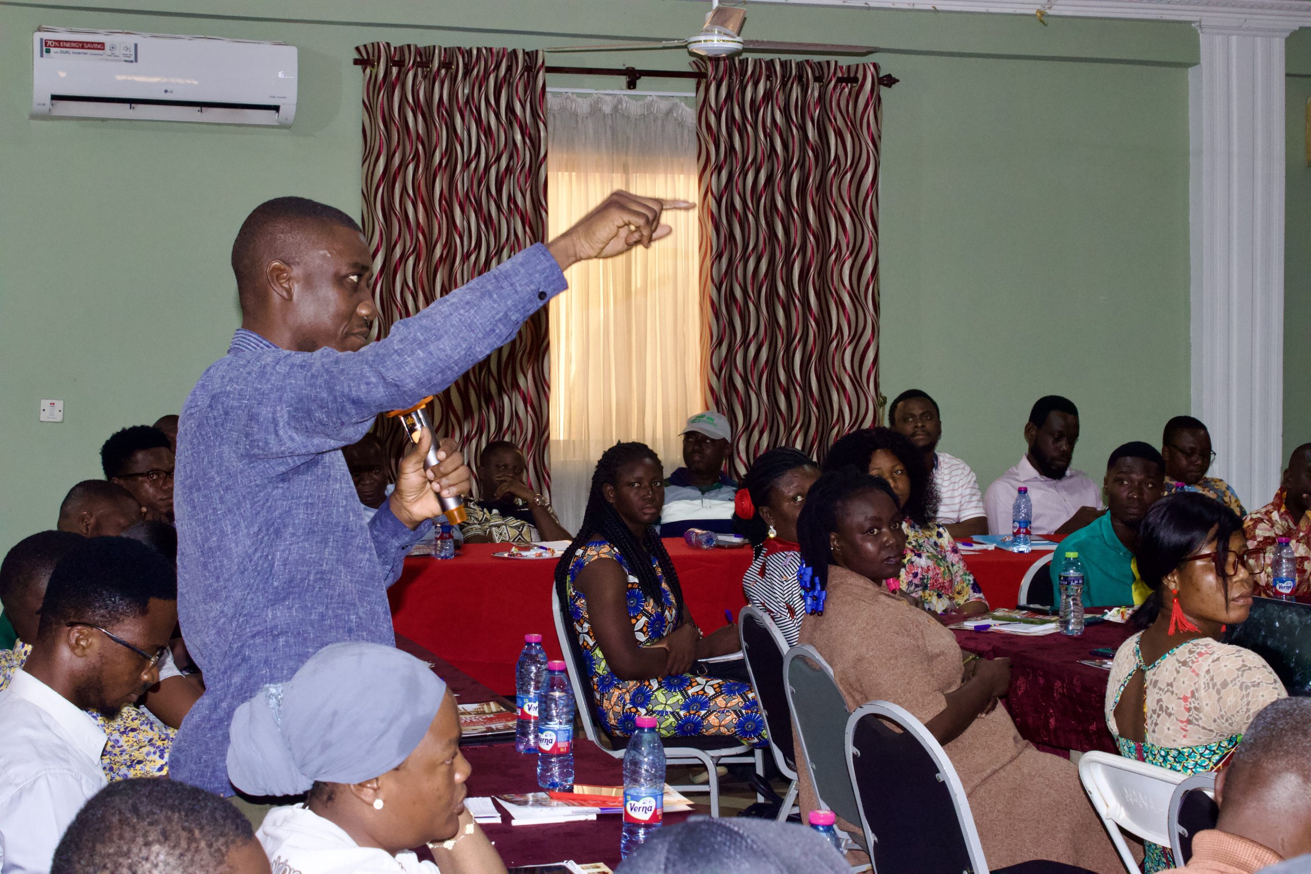 E8A1F762-858E-4BDA-9348-D640FB1A83BD_1_201_a